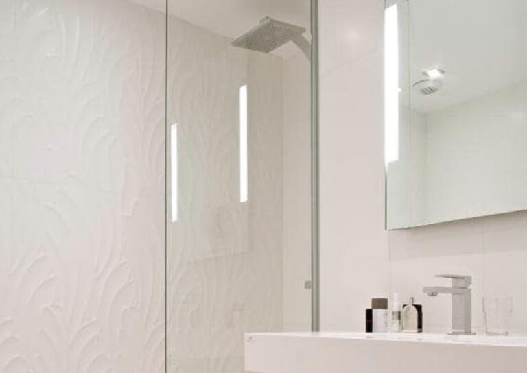 Salle de bain-douche - Chambre confort single